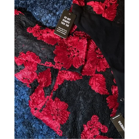 EXPRESS ~Lace Embroidered Thong Bodysuit (NWT) - Picture 8 of 16